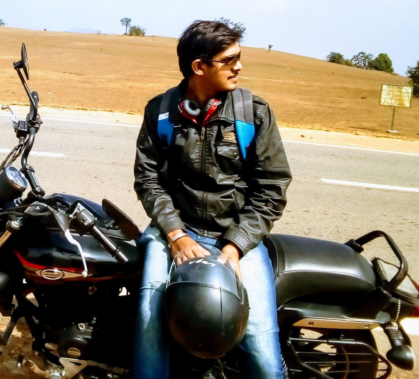 Mr R.Saluja